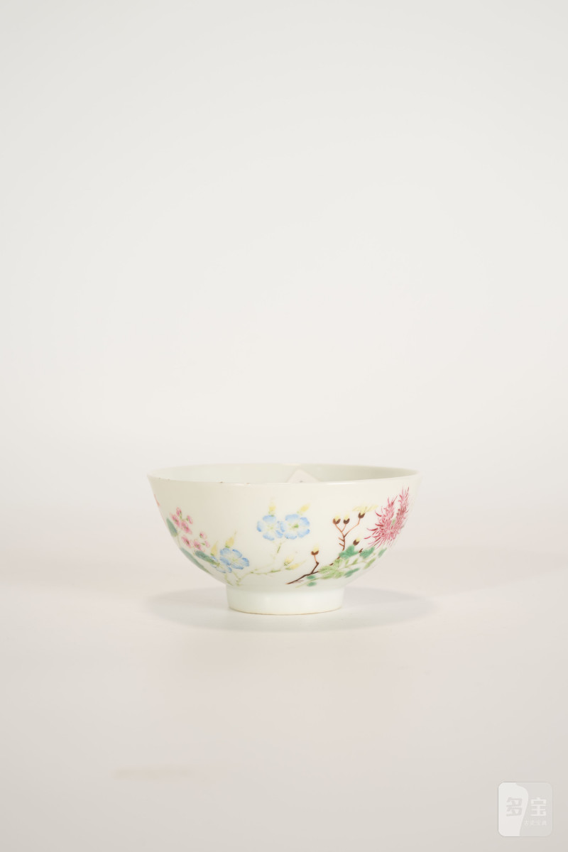 Lot866 清道光 “恺斋”款粉彩花卉纹碗 - 图4